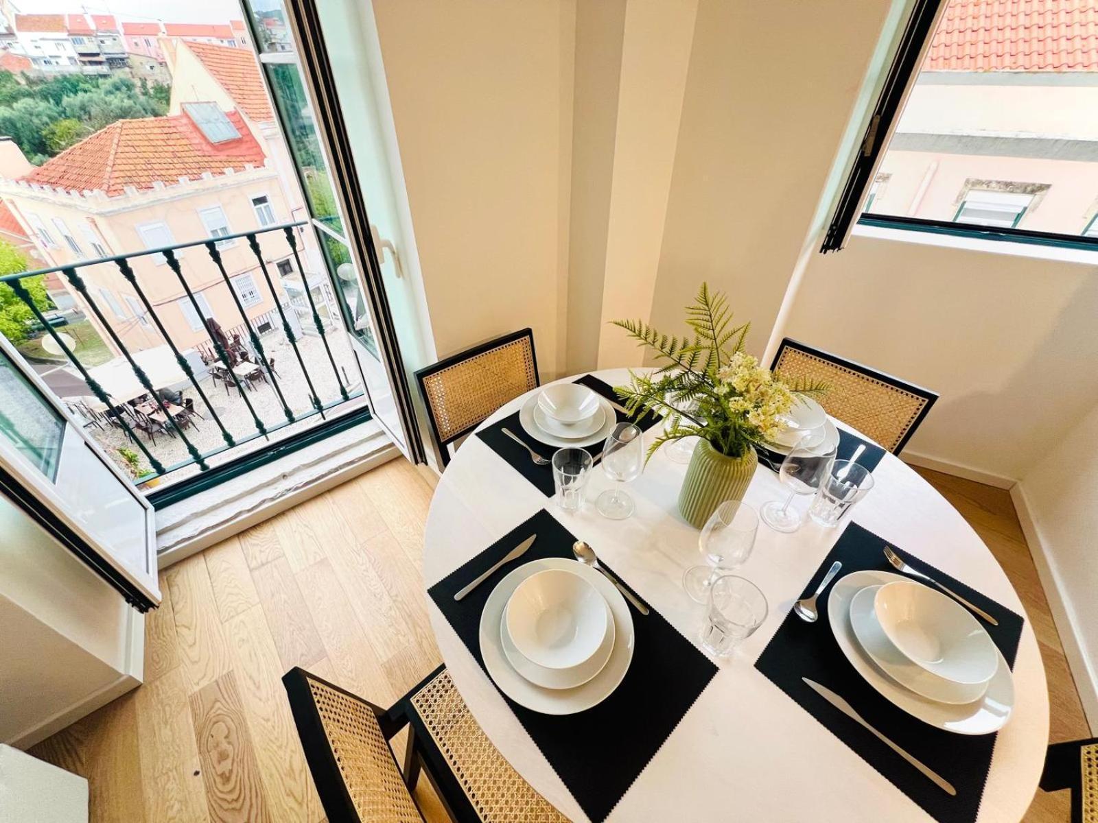 Lisbon Pink House II Beautiful 2 Bedroom Flat In City Center Exterior foto